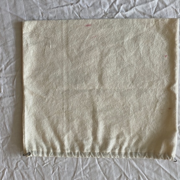 Gucci Dust Bag - Picture 2 of 2